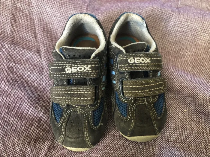 Baskets Geox Snake pointure 23
