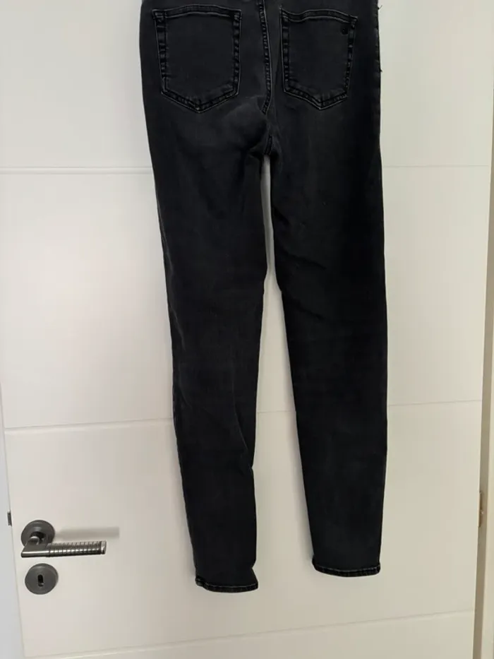 Skinny jeans - photo numéro 3