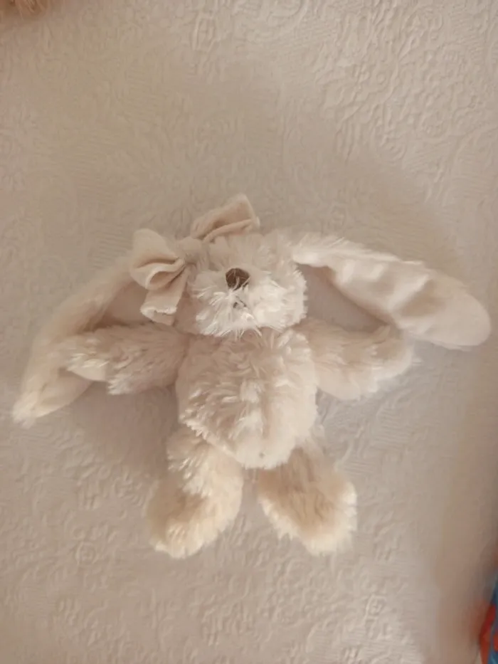 Lapin doudou écru grand noeud Louise Mansen - photo numéro 5