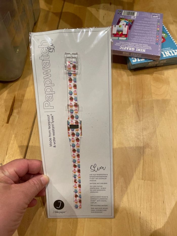 Montre en papier originale taille adulte pappwatch - photo numéro 1