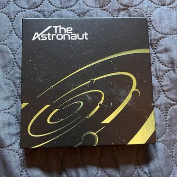 Album The astronaut Jin