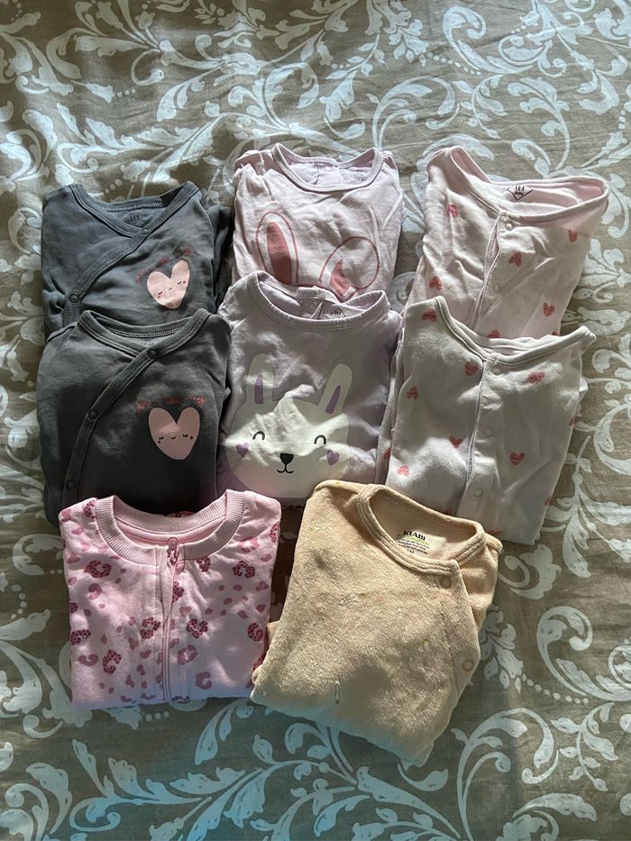 Lot pyjamas 6 mois