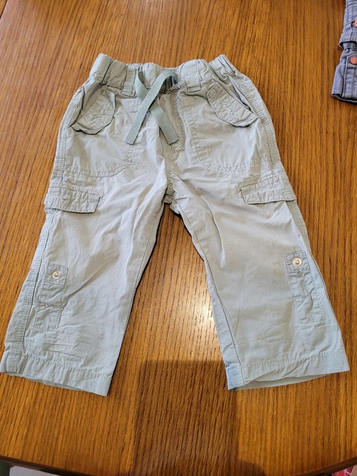 Lit de 3 pantalons 18 mois - photo numéro 2