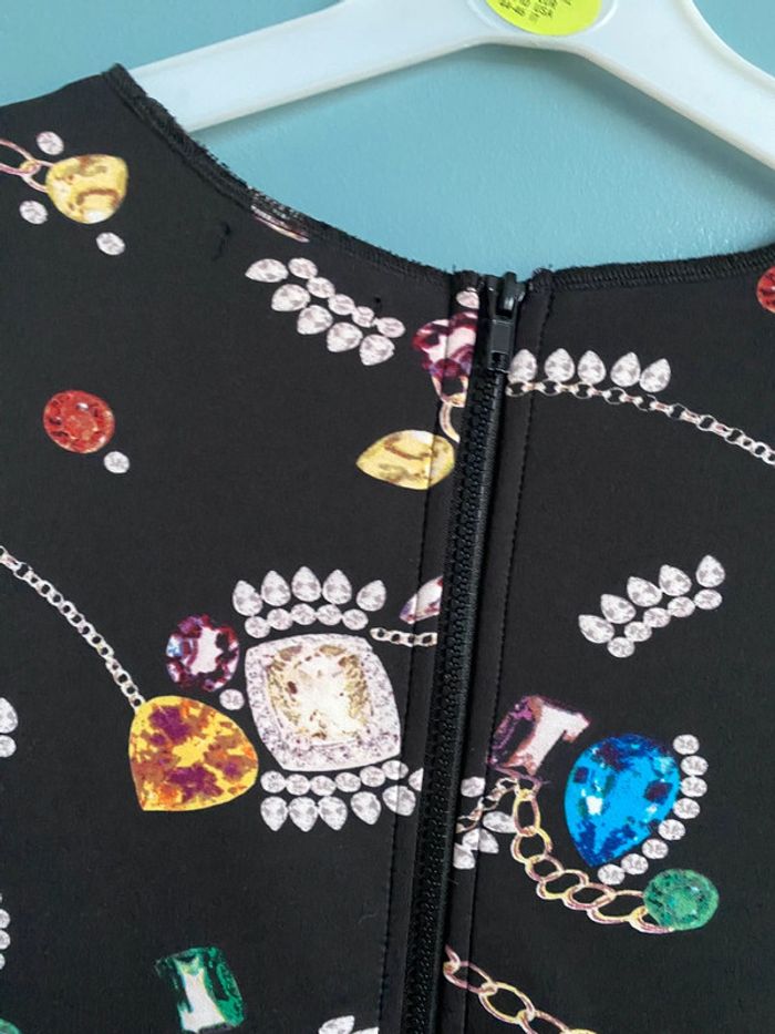 Robe de fête h et m avec motif bijou et diamant - photo numéro 4