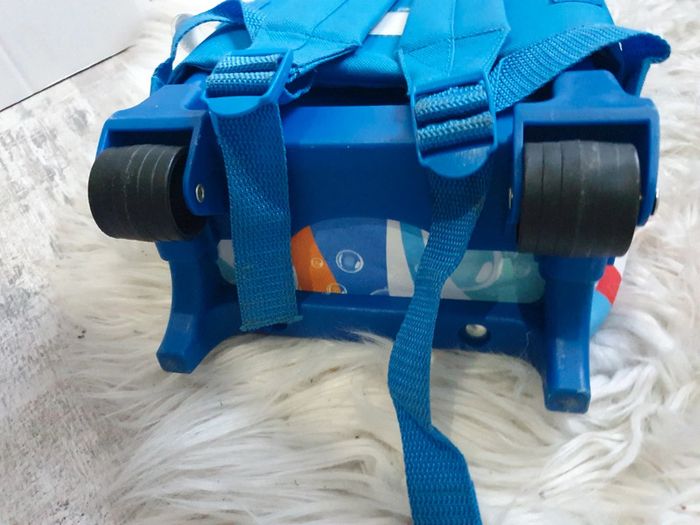 Sac à roulettes comme neuf pour enfants - photo numéro 3