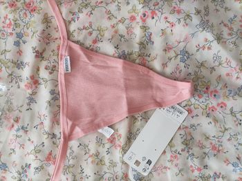 String neuf rose pâle coton taille M / L
