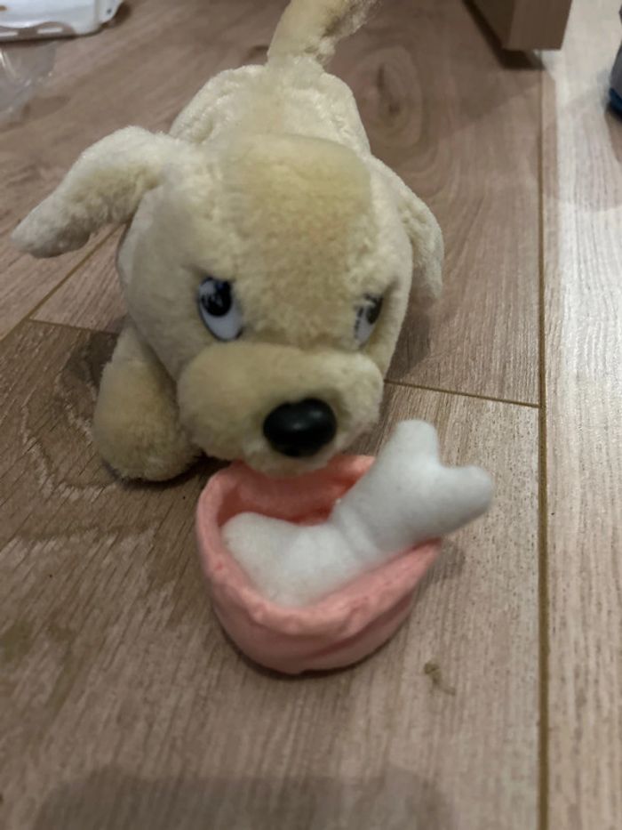 Peluche chien très mignon - photo numéro 2