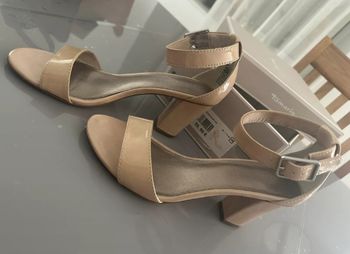 Chaussure a talons tamaris