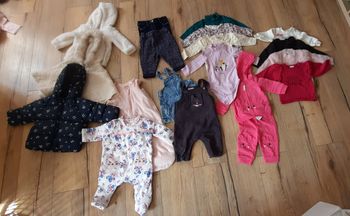 Lot bébé fille 6 mois