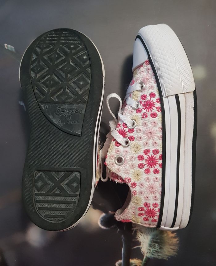 Basket marque Converse All☆star taille 29 - photo numéro 4