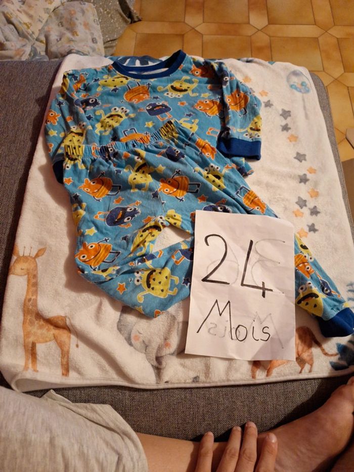 Pyjama monstres