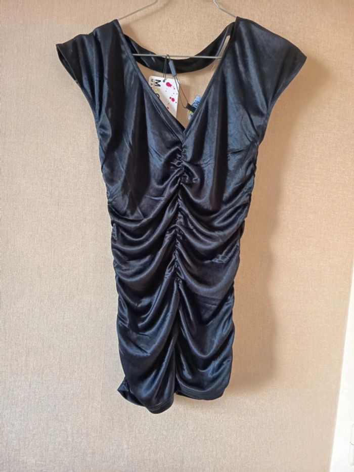 Robe courte. Marque M &Co.