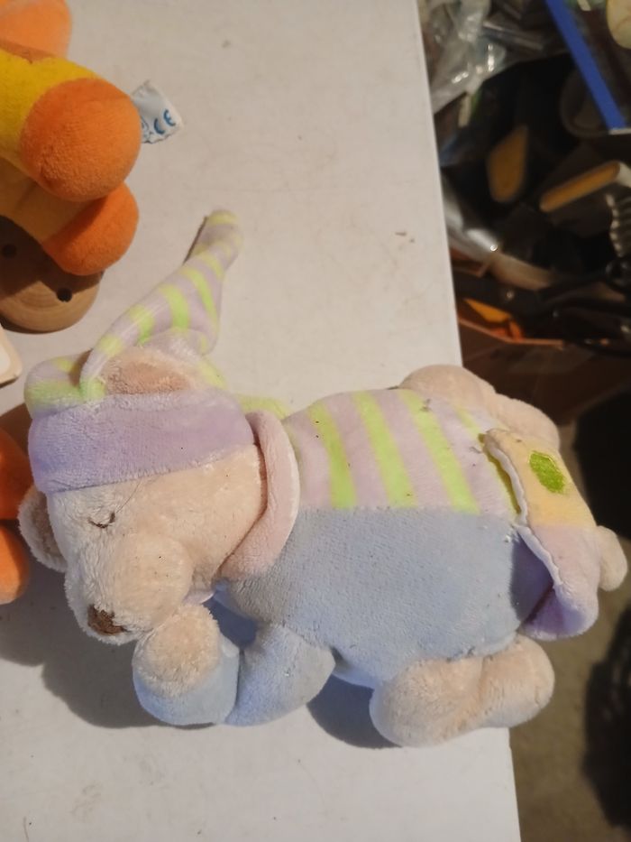 Doudou ourson qui dort