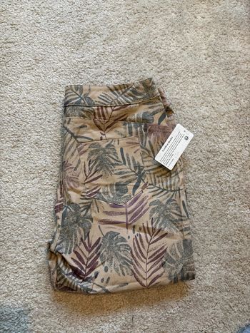 Pantacourt réversible taille 40/L