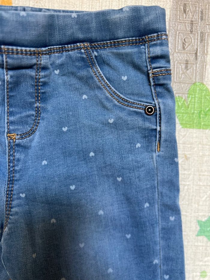 Jean avec petits cœurs blanc - photo numéro 2