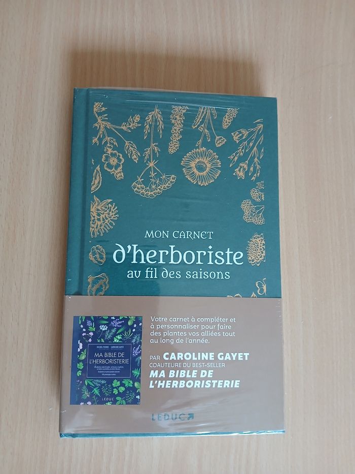 Mon carnet d’herboriste au fil des saisons
