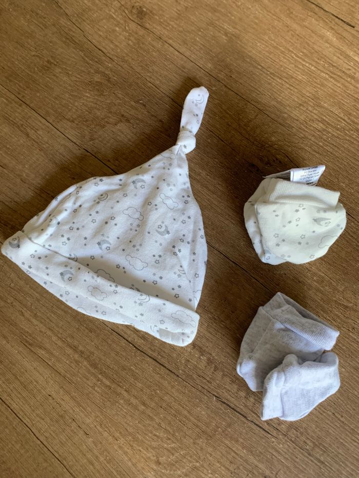 Brassière unisexe fille garçon naissance blanche cache coeur parfait état - photo numéro 5