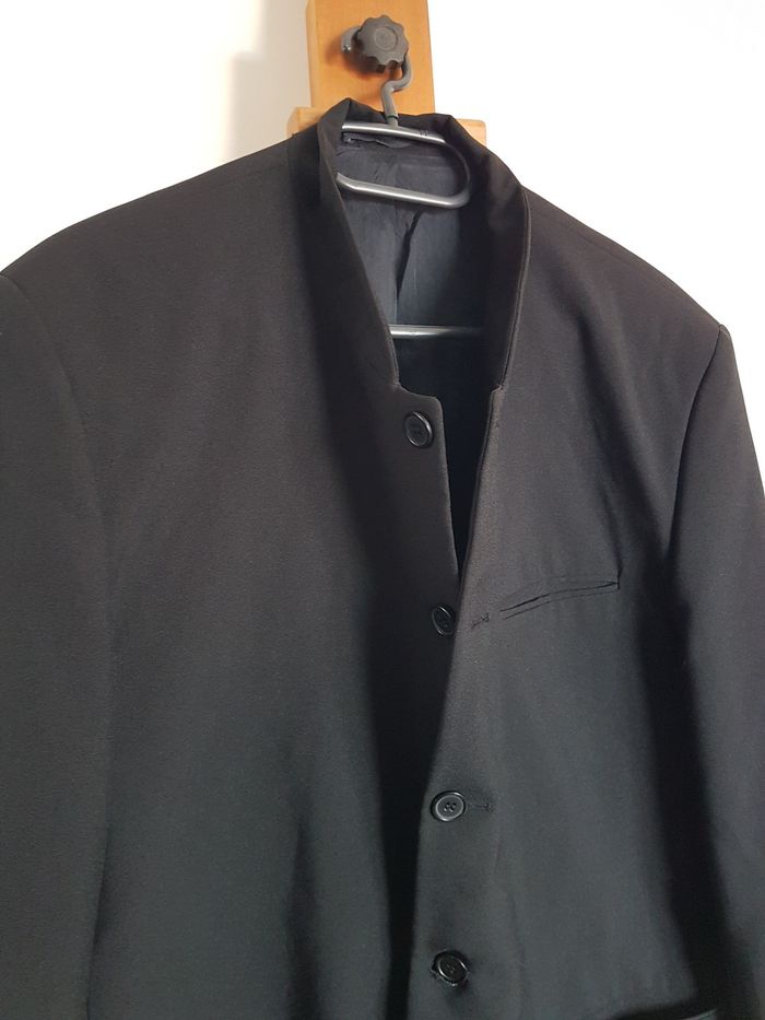 Blazer homme noir. Boutonné, épaulettes, doublé. Manta. Taille 54. - photo numéro 2