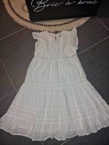Robe 👗 fille 8.10 ans