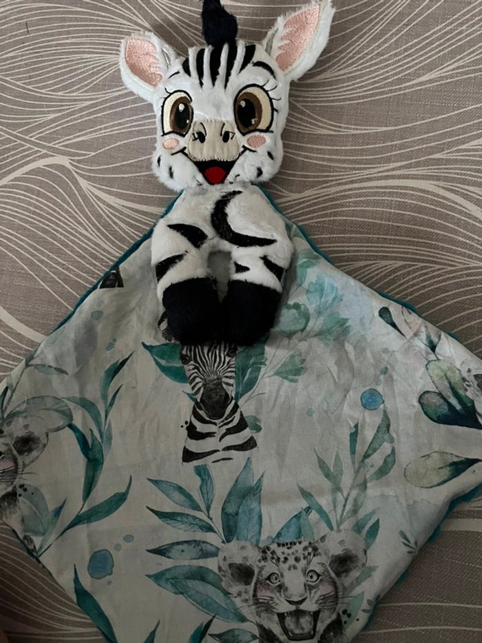 Doudou zèbre neuf
