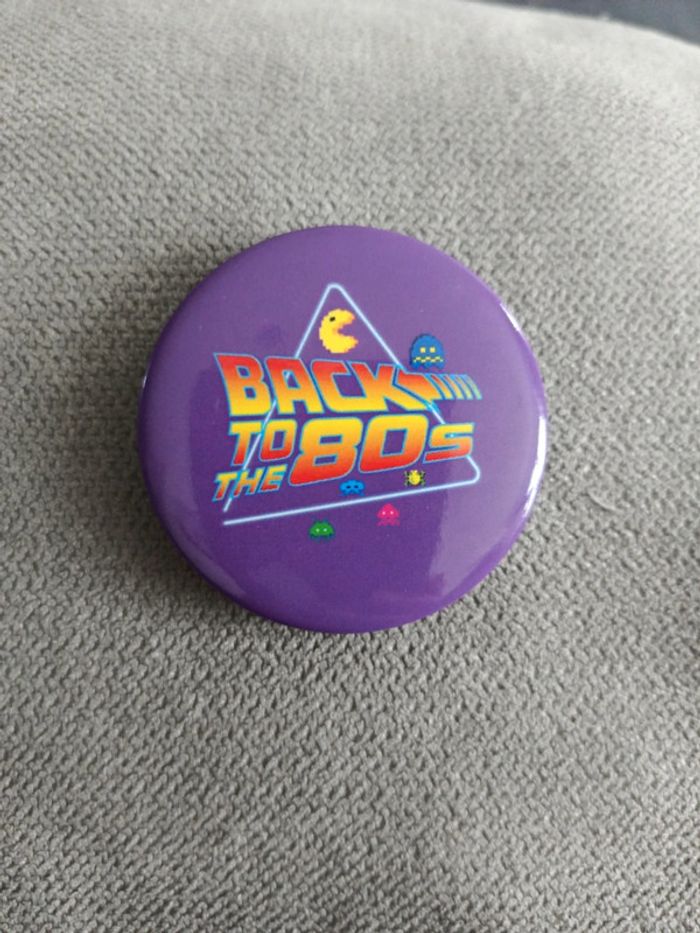 Broche Back to the 80S' neuve