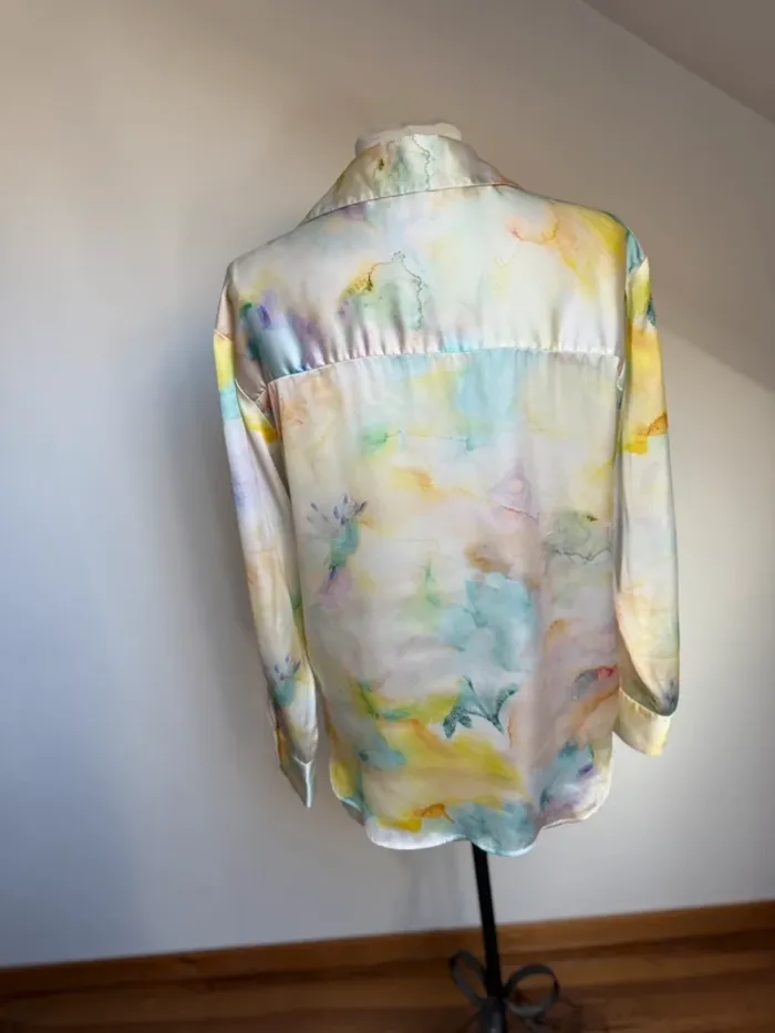 Superbe chemise satinée fluide tye and dye Zara 🌸 S 36 - photo numéro 6