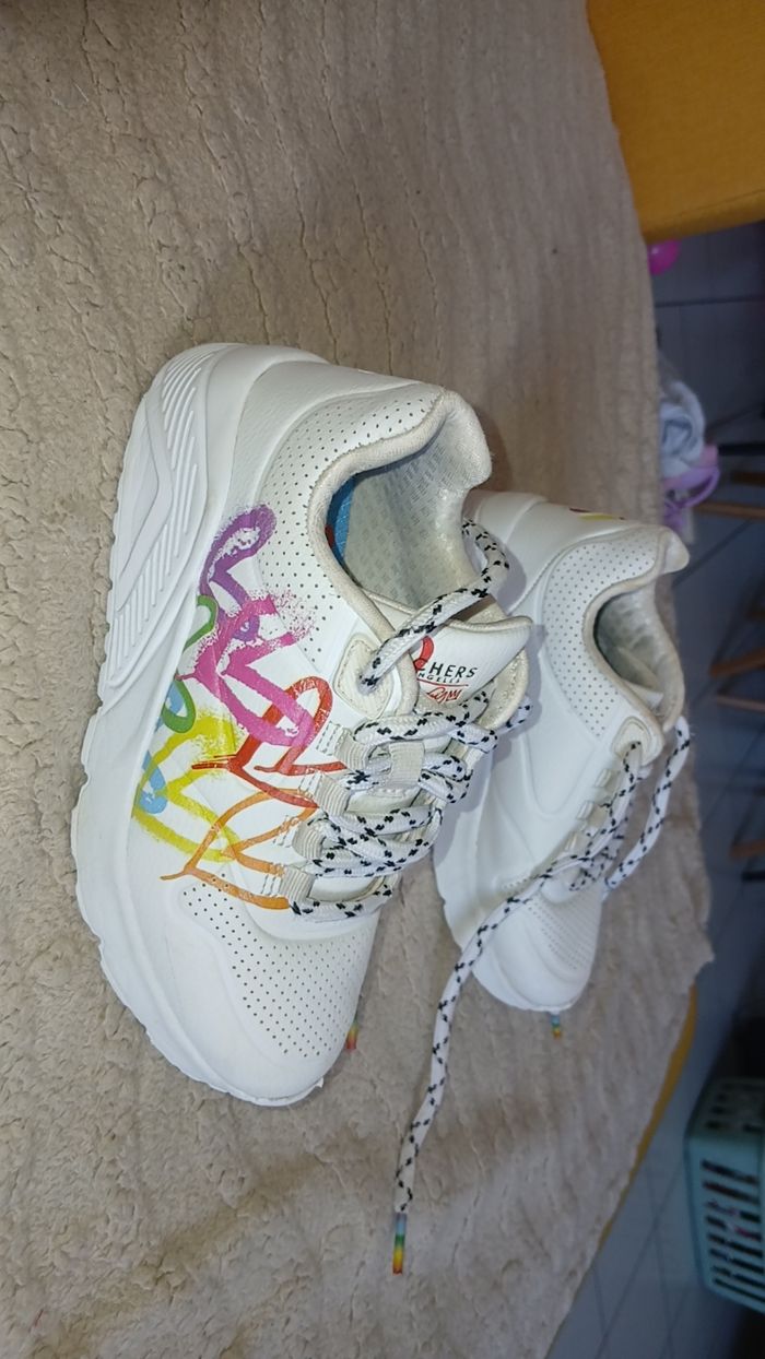 Basket fille skechers