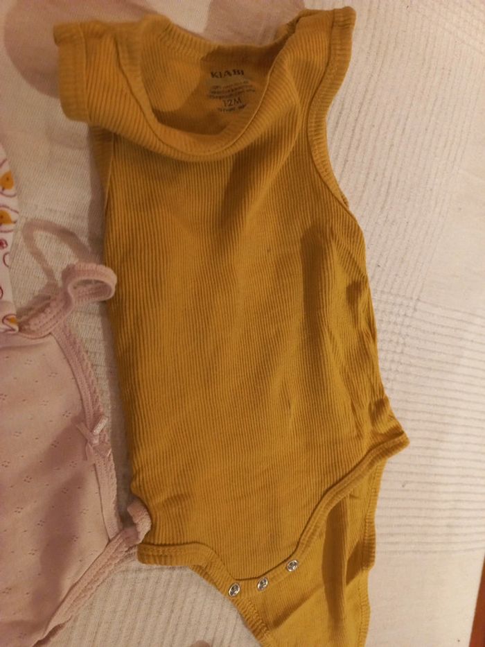 Lot 4body de 9 à 24 mois - photo numéro 8