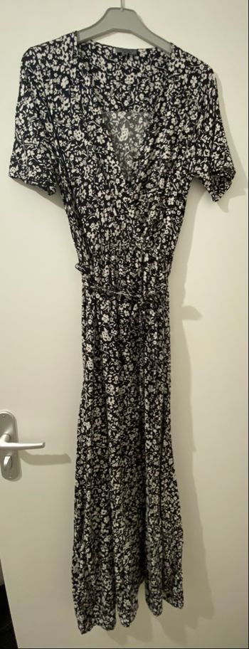 Robe noir blanc taille XS