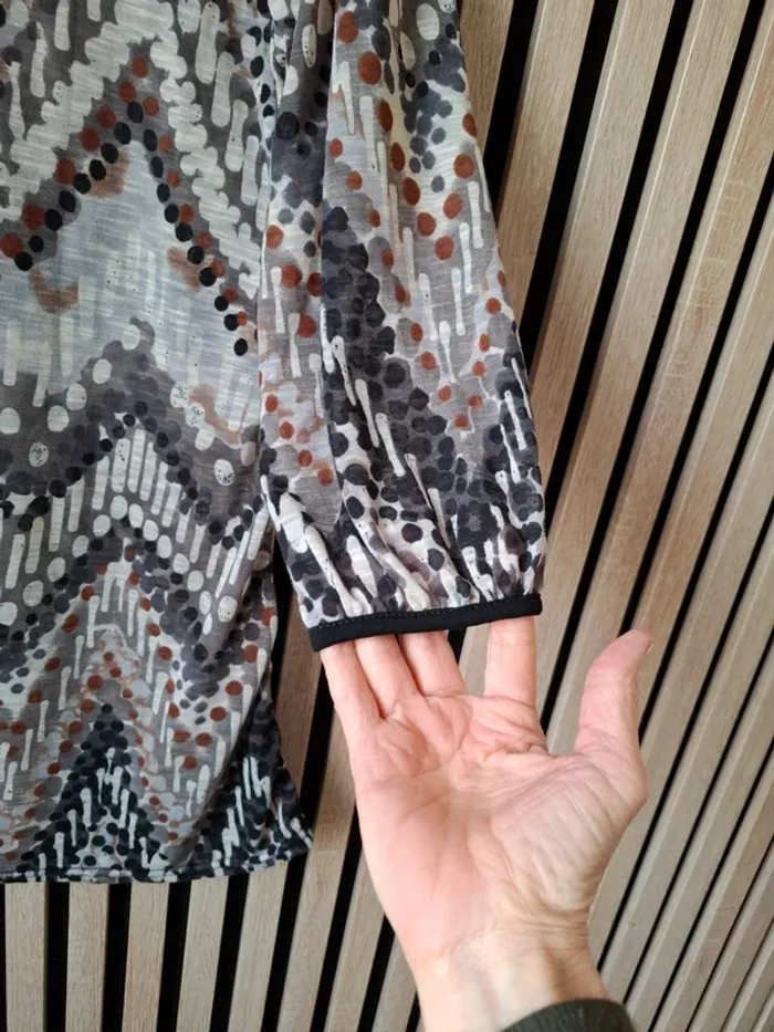 Blouse fluide imprimée T 42/44 - photo numéro 15