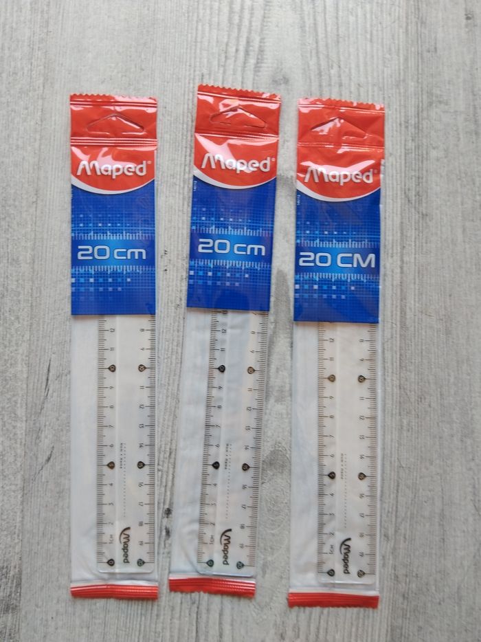 Lot règles 20 cm