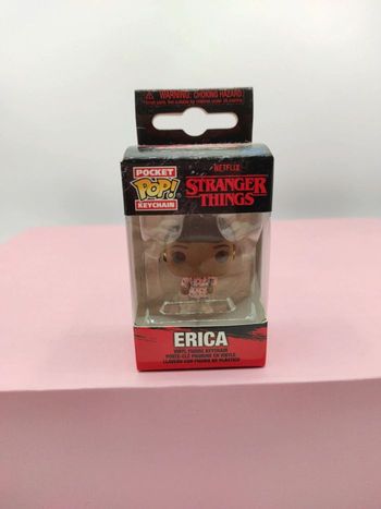 porte-clés figurine pocket pop stranger things erica