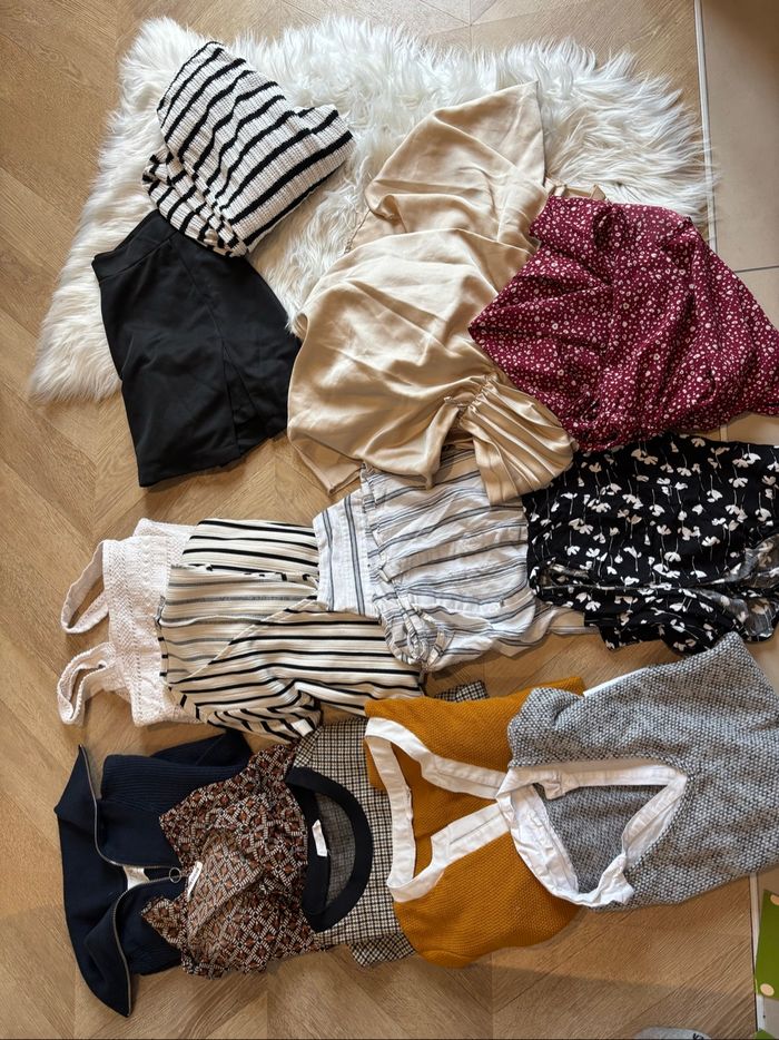 Lot de vêtements - photo numéro 5