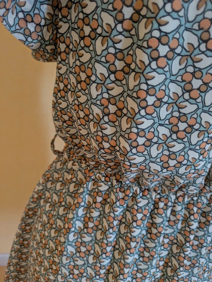 Robe chic été décolleté tendance M 38 fashion très bon état - photo numéro 3