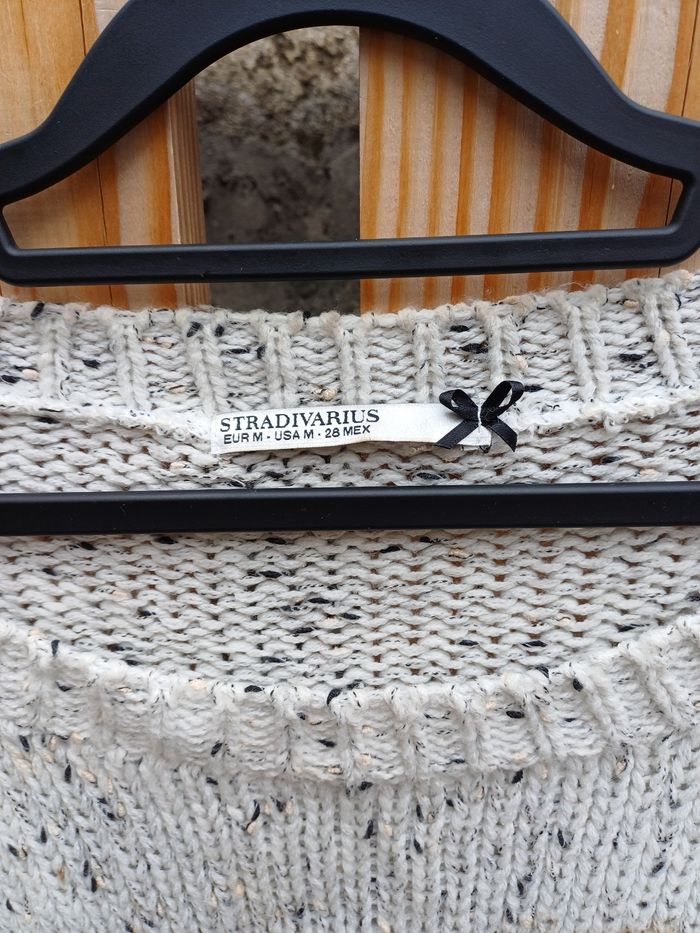 Joli pull court en laine blanc Stradivarius taille M - photo numéro 3