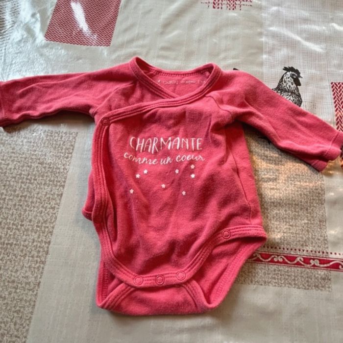 Body fille 01 mois - photo numéro 5