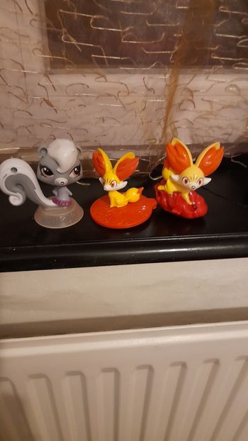 Figurines