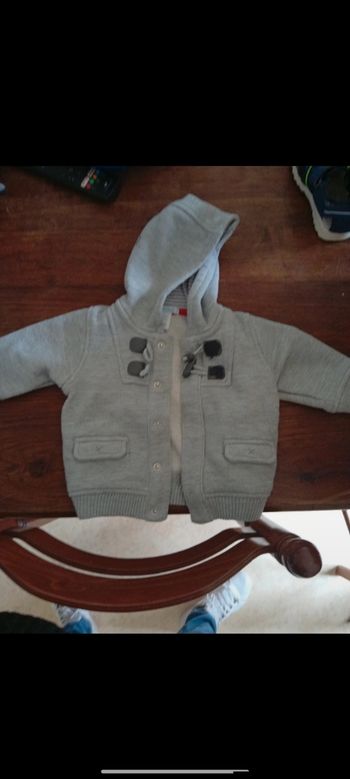 Veste taille 6 mois marque obaībi