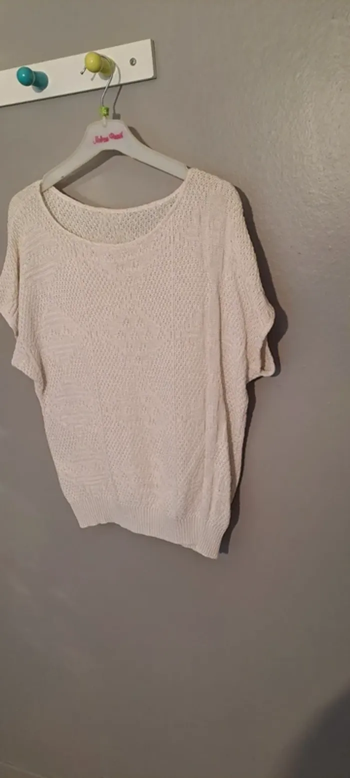 Débardeur blanc - Marque inconnue - Taille 40 - Bon état. - photo numéro 5