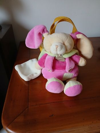 Baby Nat:Doudou Lapinou avec 1 cape