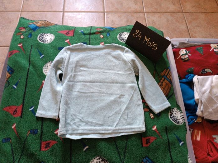 Haut de pyjama 24 MOIS - photo numéro 2