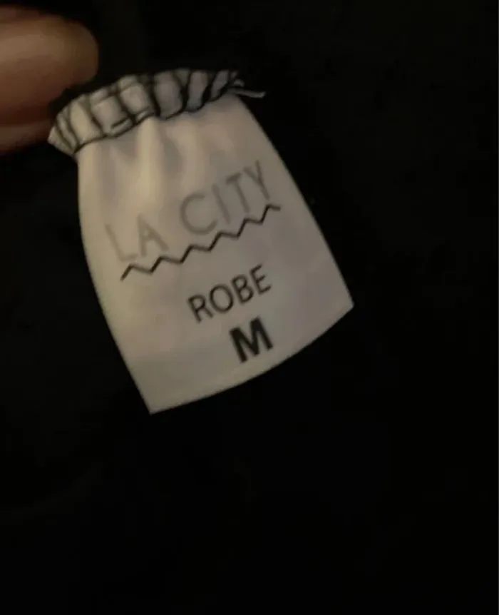 Robe noire manches longues LA CITY neuve taille M - photo numéro 9