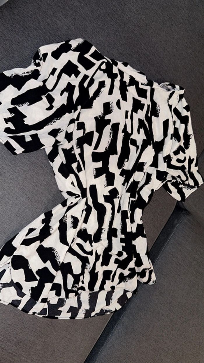 Blouse Camaïeu noir & blanche taille 40 - photo numéro 7