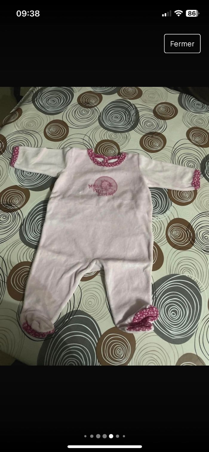 Lot Pyjama 3mois - photo numéro 2