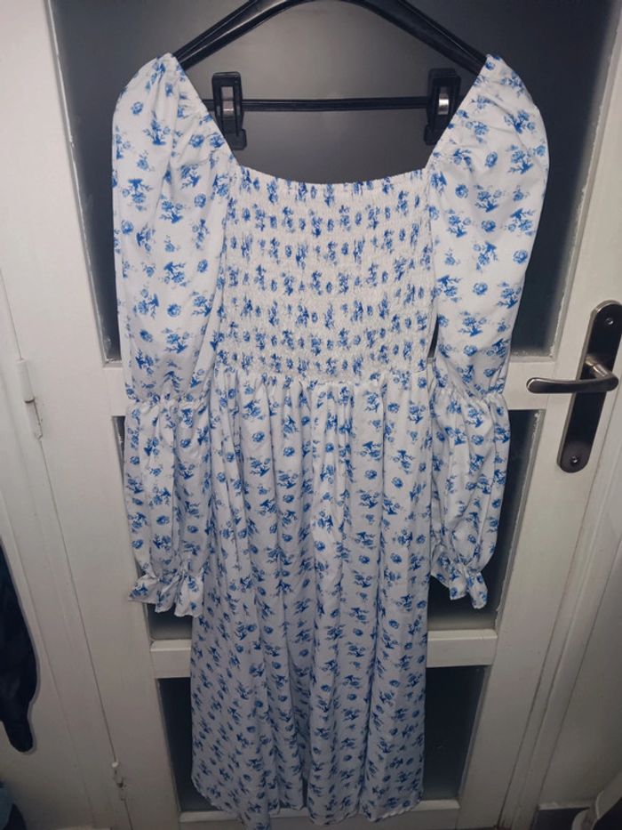 Robe longue XS champêtre à fleurs bleues manches bouffantes - photo numéro 2