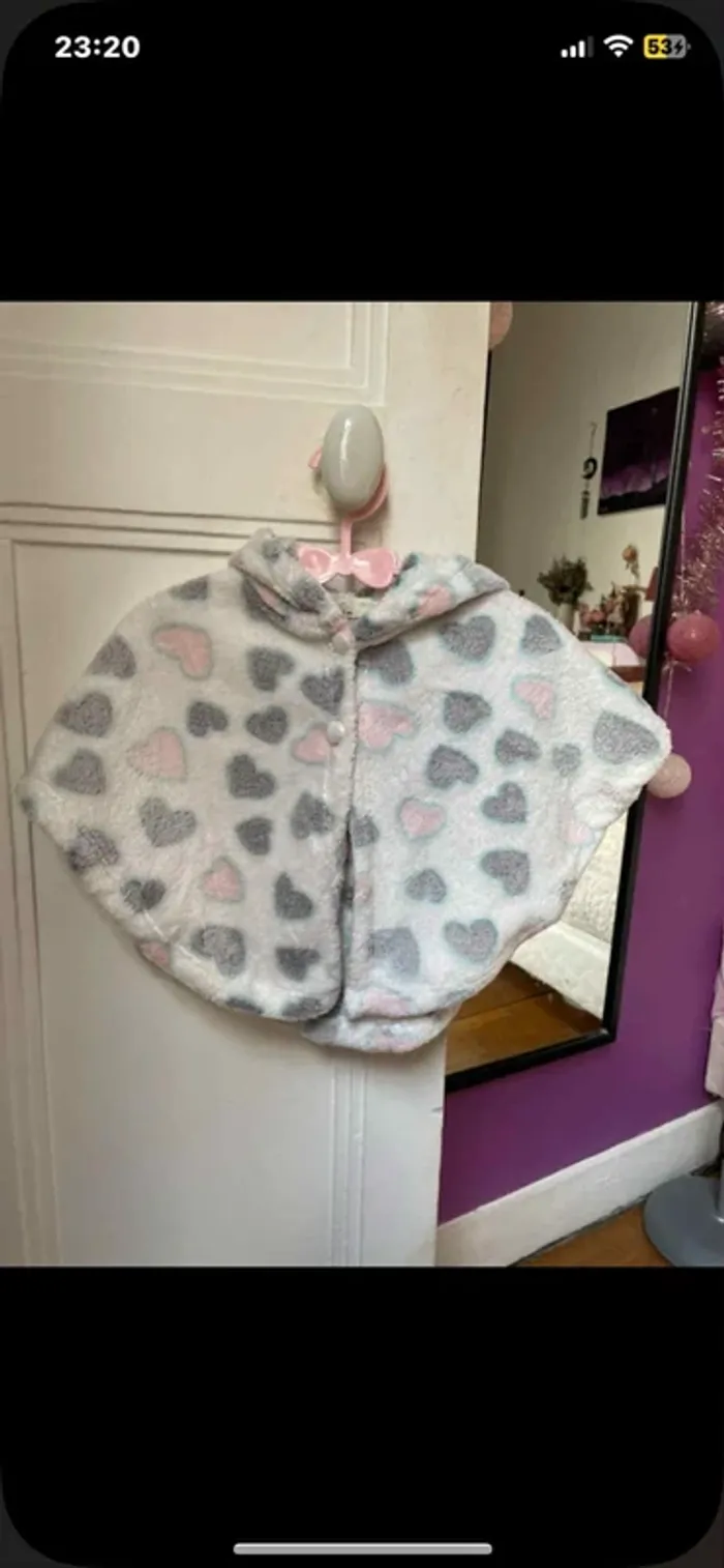 Poncho en douce fourrure
