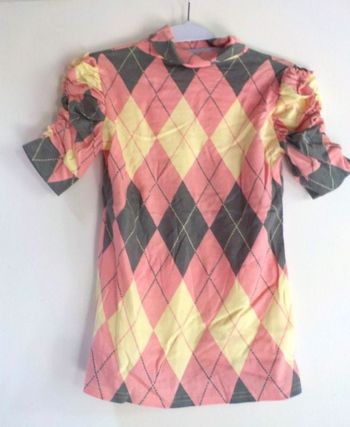 TSHIRT A LOSANGES JAUNES ROSES GRIS FONCE TAILLE UNIQUE