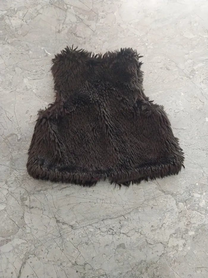 Veste sans manche 6 ans - photo numéro 2