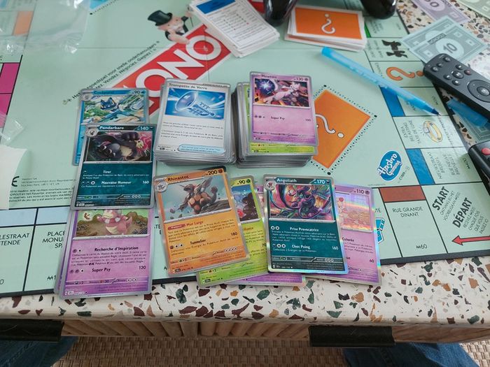 Lot de 93 cartes couronne stellaire pokemon