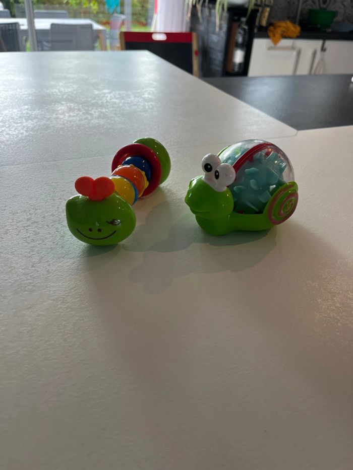 Chenille et escargot